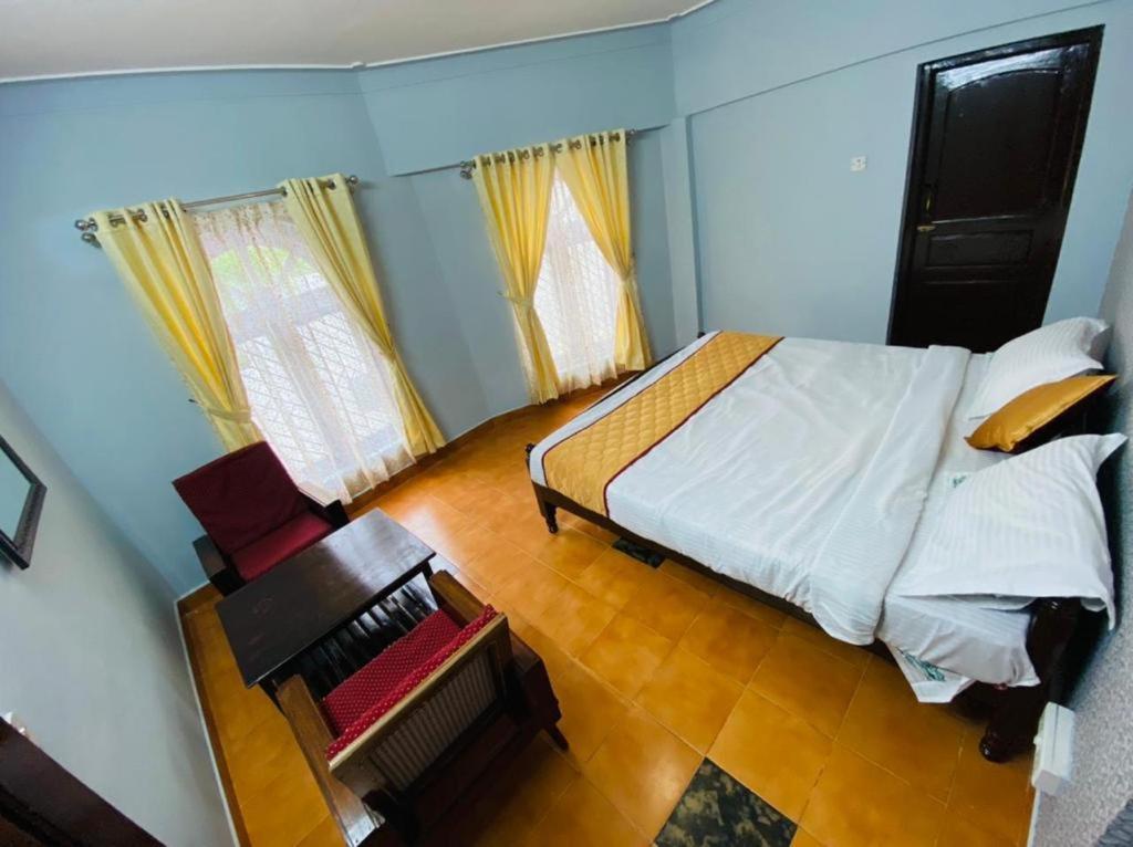 Bob Leisure Hotel Udagamandalam Exterior photo