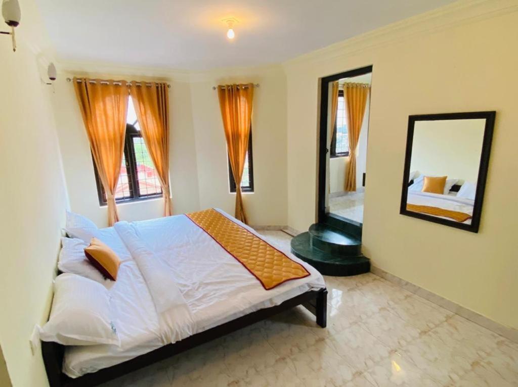 Bob Leisure Hotel Udagamandalam Exterior photo
